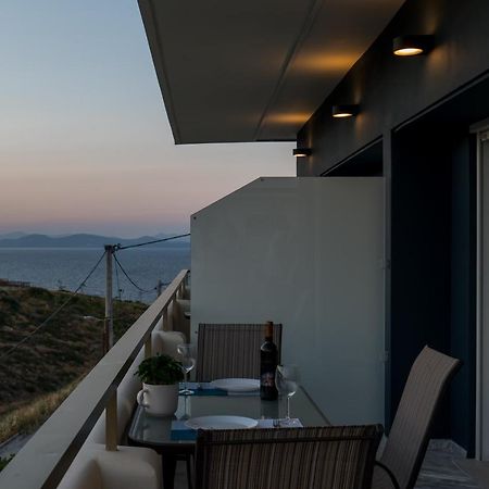 Chroma Lodge Rafina Rafína Exterior foto